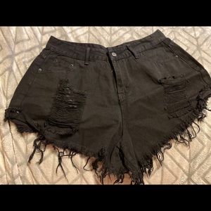 Women’s distressed denim shorts